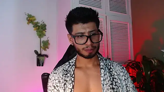 Colby_brown03's cam snapshot