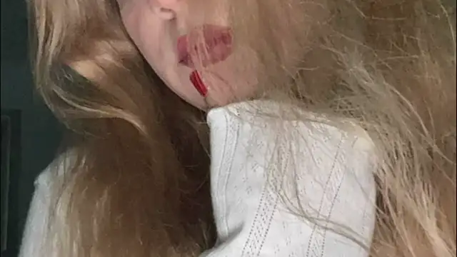 Randa_babygirl's cam snapshot