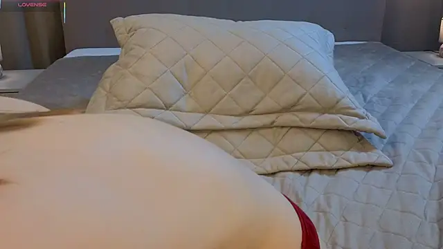 VinnieSerrano's cam snapshot