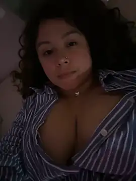 bigbooty-30 live sex cam