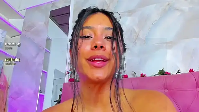 AnnaQueen_'s cam snapshot