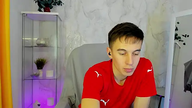 MarkKullen's cam snapshot