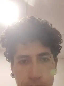 Tattoboy19cm's cam snapshot