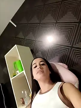 VirginPussyAnita18's cam snapshot