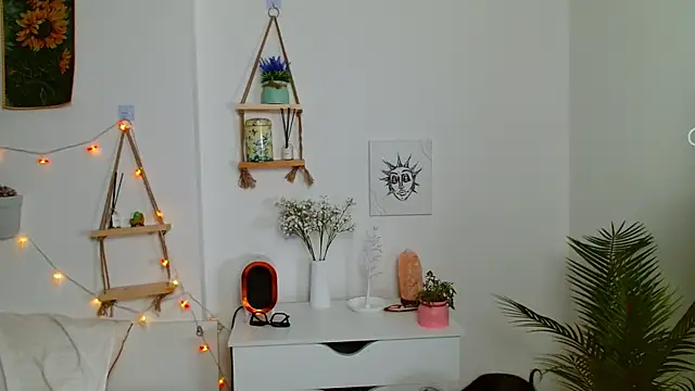 Kira2Kiss's cam snapshot