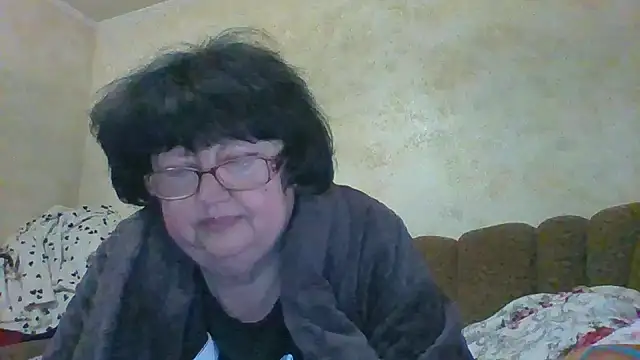 MilaSky5303's cam snapshot