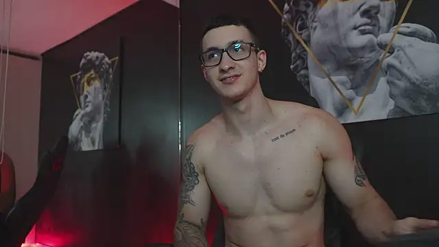 JacksonOlsenn live sex cam