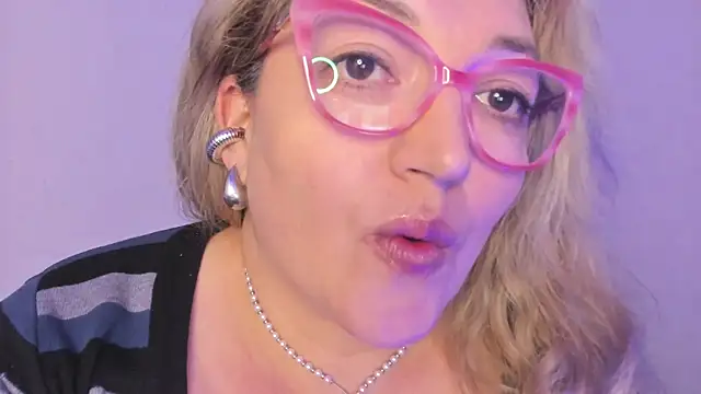 Naty_Mature_ live sex cam