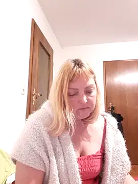 LiluLiluLilu's cam snapshot