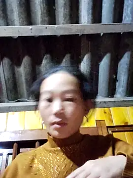 gio-thu live sex cam