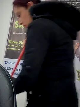 Megan-01-'s cam snapshot