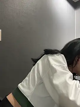 angie_rousse_'s cam snapshot