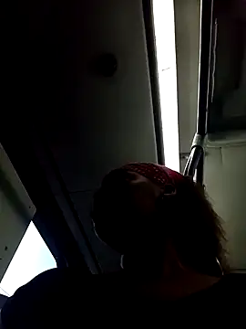 ValkiriaContee's cam snapshot