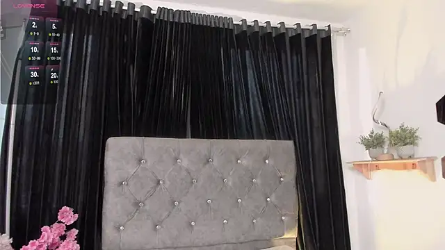 DaphneGlas's cam snapshot