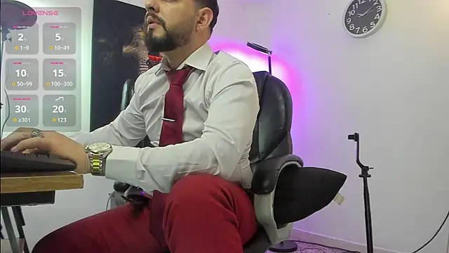 Ethan_Castellano's cam snapshot