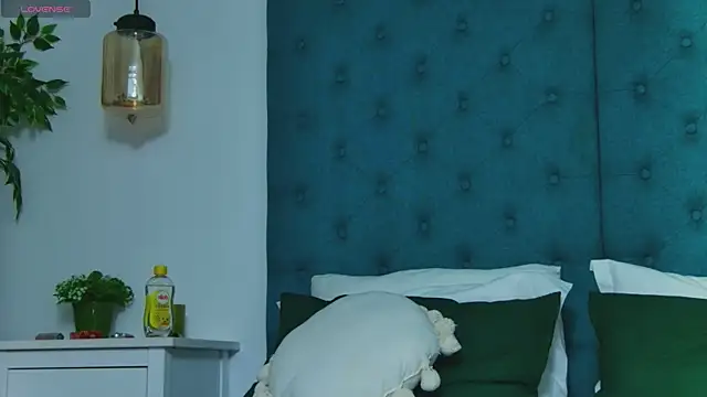 LollyShine's cam snapshot