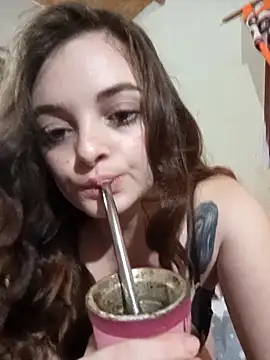 Emmacut's cam snapshot