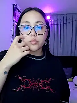 Bella-Gema's cam snapshot