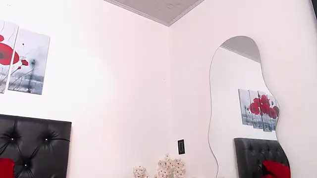 pinky_f00x live sex cam