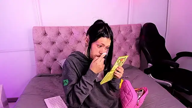 AuroraDiaz live sex cam