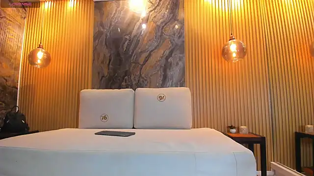 chloe_murray's cam snapshot