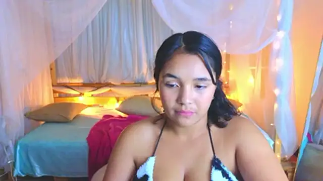 loreaniss's cam snapshot