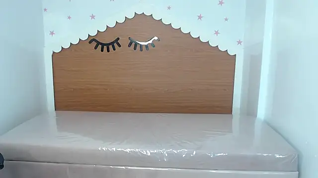 scarlett_percy_t's cam snapshot