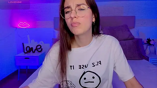 Real_cutie1's cam snapshot