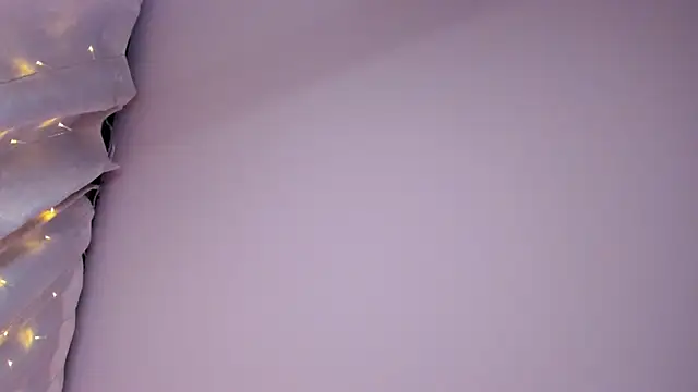 vea_foxy's cam snapshot