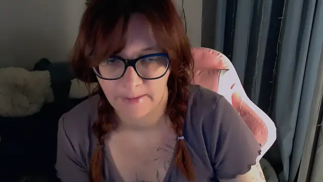 Milaniya_Poolys's cam snapshot