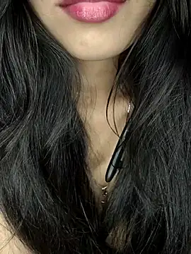 KARISHMA-STRIP's cam snapshot