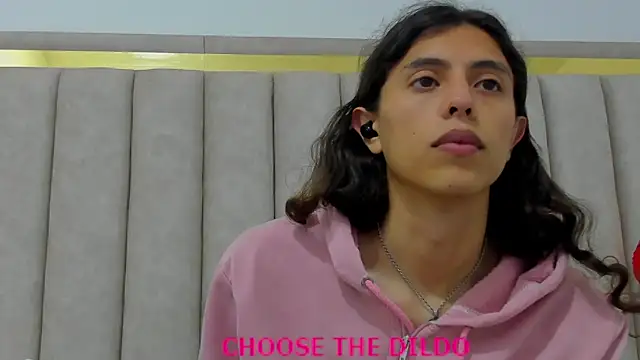 FreyaMoller live sex cam