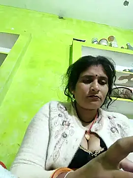 Hot-bhavi5 live sex cam