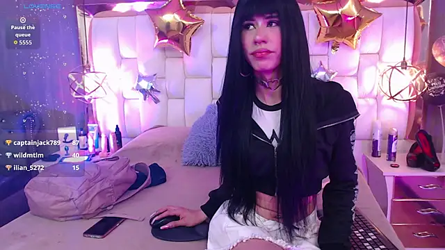 Foxxy_Doll live sex cam