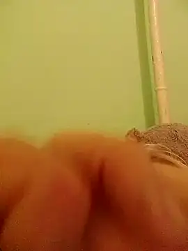 LusiyaGold5 live sex cam