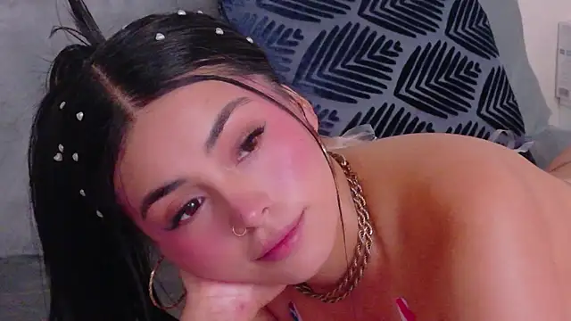 SaritaBratz's cam snapshot