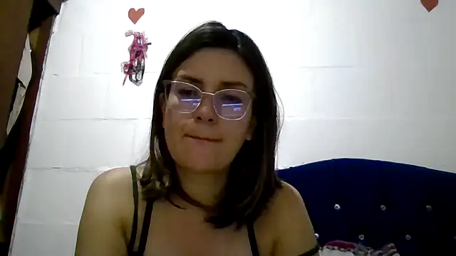 princessbella93's cam snapshot