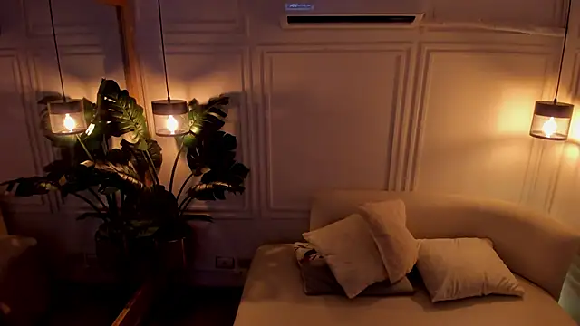 Dafne_Hillss's cam snapshot