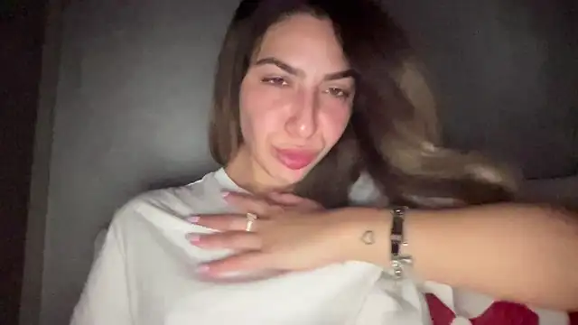 sarrah_rossy's cam snapshot