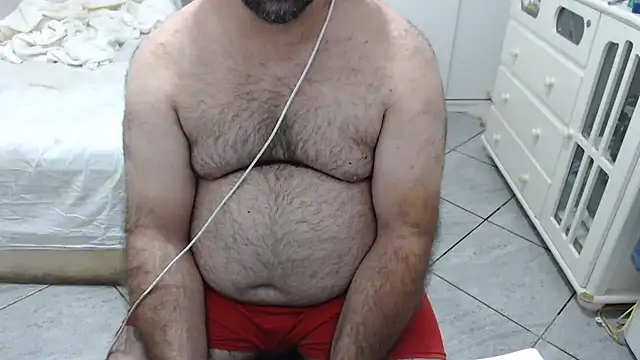 MysterBearMG live sex cam