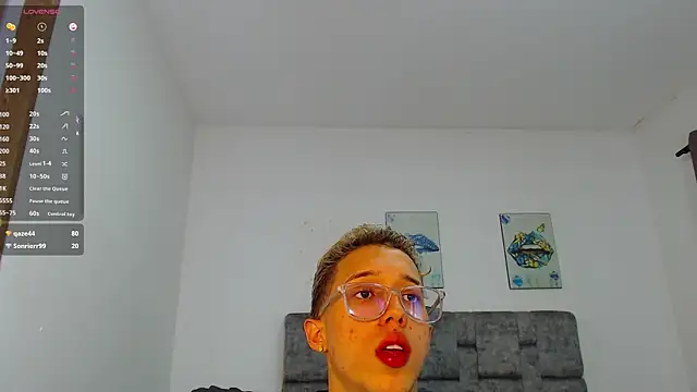 skinny_bigcock02 live sex cam