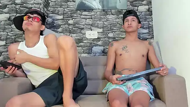 gustavo_saaled19_'s cam snapshot