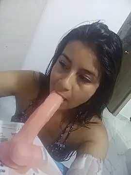 hotlina22's cam snapshot