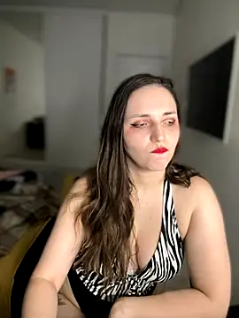 SweetBeeQueen's cam snapshot