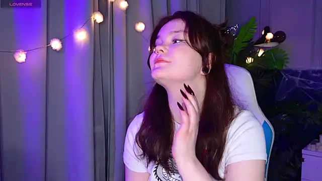 EnnySunrise's cam snapshot