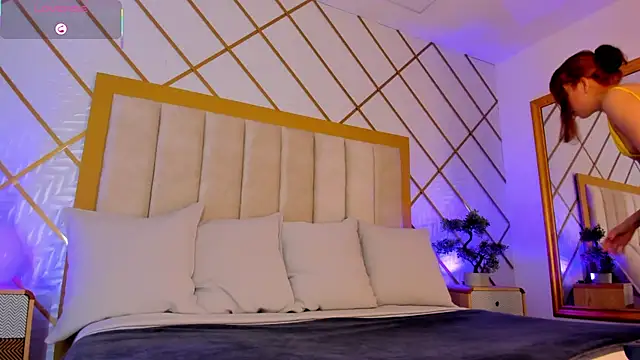 AbigailCarter's cam snapshot