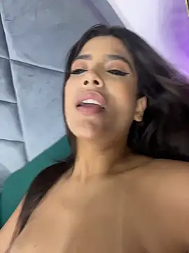 OneInAMillionXXX's cam snapshot