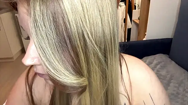 Babymoney_2007's cam snapshot