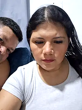 lady_and_charly's cam snapshot