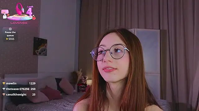 AvrilLeMell's cam snapshot